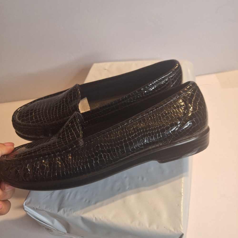 SAS Simplify Everyday Croc Black Leather Women's Loafers. Size 9.5 W - Picture 3 of 8